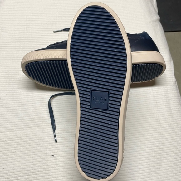 CLAE MALONE - Navy Malone Leather Sneakers - Picture 8 of 10